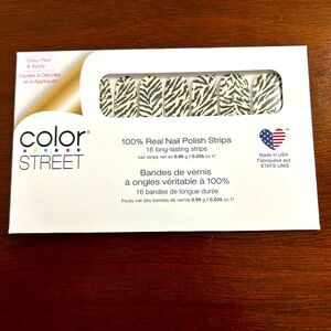 Color Street - A Roaring Time